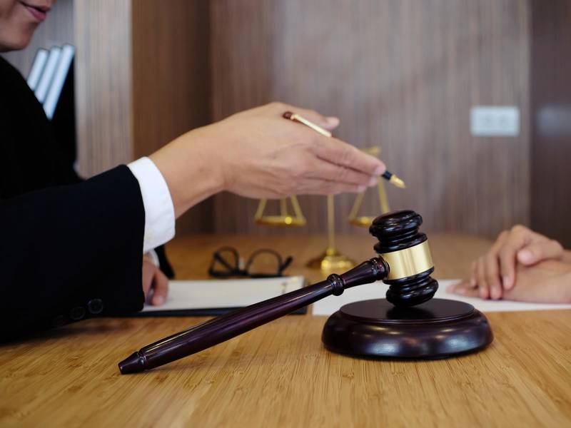 上海劳动仲裁律师解读：餐厅无劳动合同能否提前离职